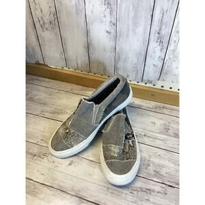 Blowfish Malibu Women’s Maddox Slip-On Sneakers Smoke Snake Print Size 10.5